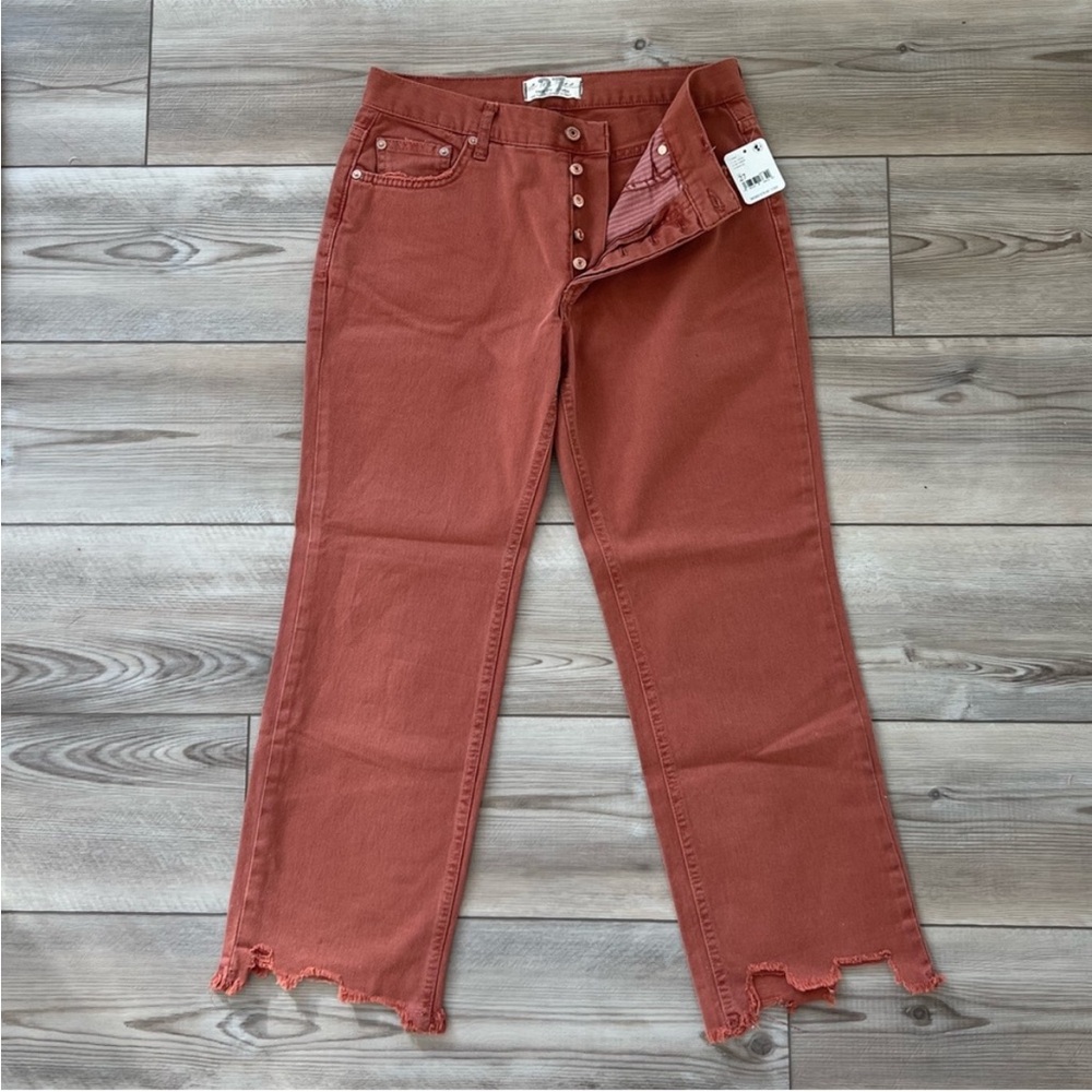 NWT - Free People - Maggie Mid Rise Straight Leg Jeans